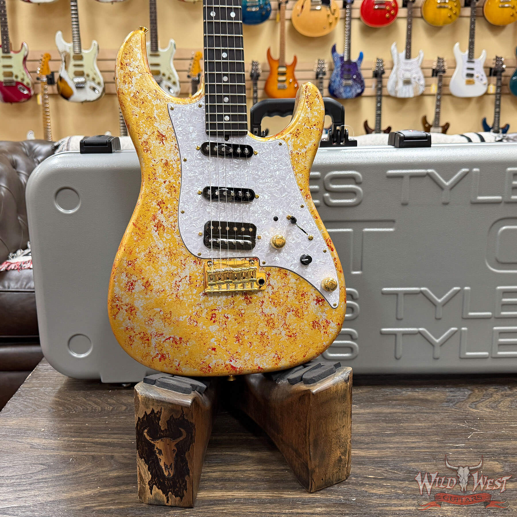 James Tyler JTG MK1 HSS Alder Body Maple Neck with Rosewood