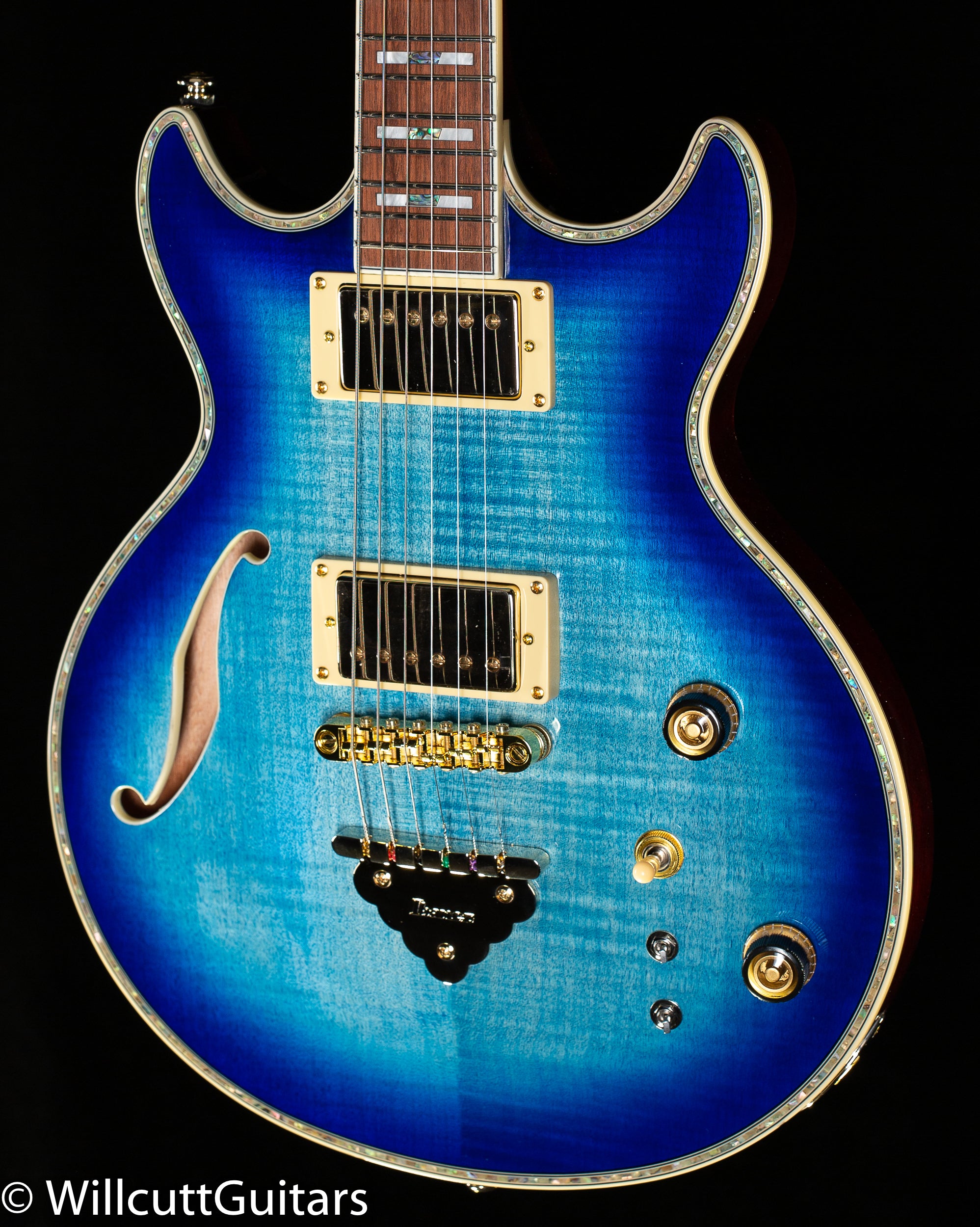 Ibanez AR520HFM Hollowbody Light Blue Burst (204) - Willcutt Guitars