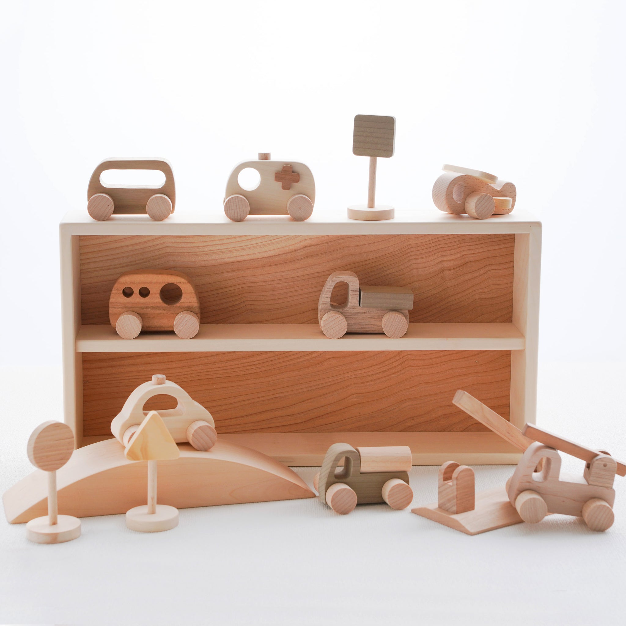 知育玩具・パズル・木のおもちゃ専門店なかよしライブラリー