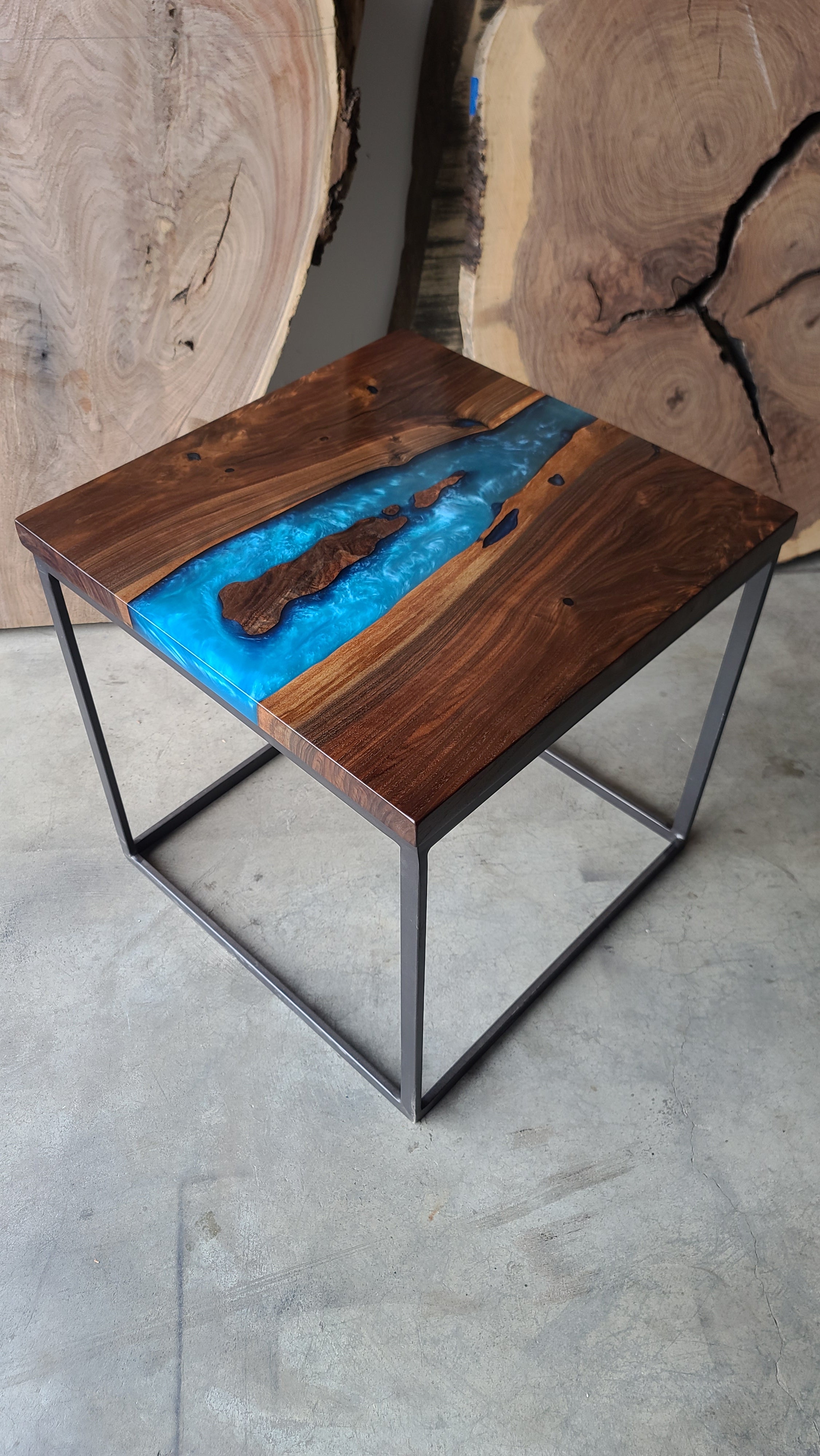 Black Walnut and Multi-Blue Epoxy Side Table – WoodLab