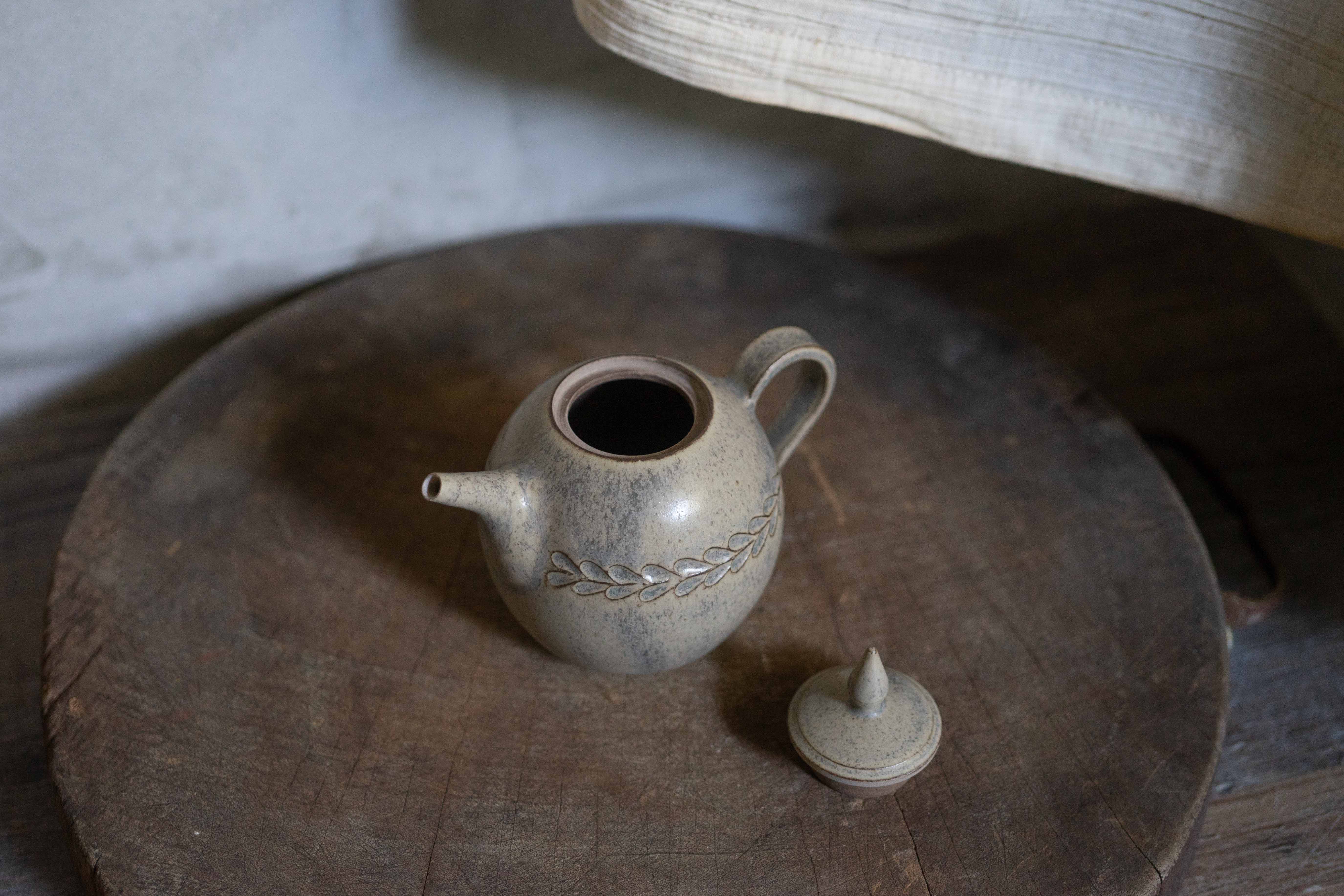 作家茶器｜方煜程】嵐礫｜茶壺— 桂冠- 琅茶Wolf Tea