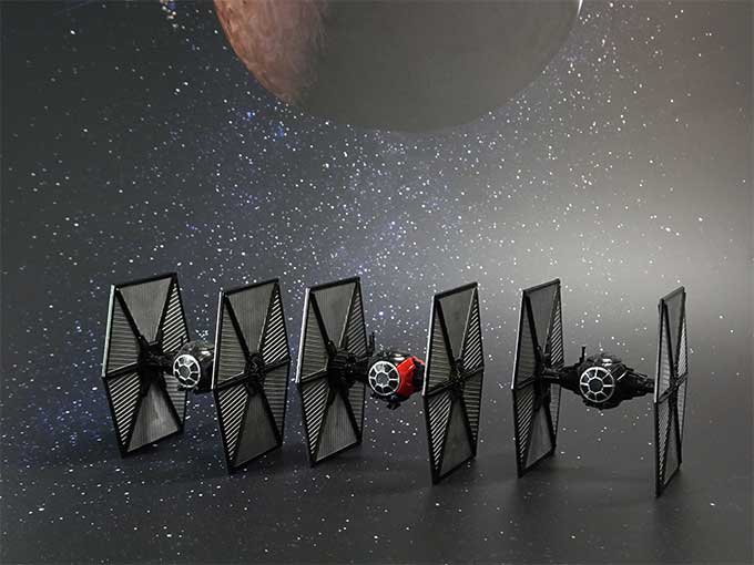 ビークルモデル ファースト・オーダー タイ・ファイター 3機同時制作