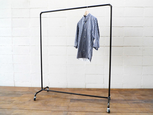 W standard - Hanger Rack