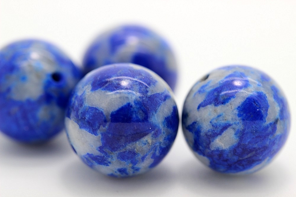 スノーフレークラピスラズリ 約12mm 粒売り｜最高の幸せをもたらす 魔