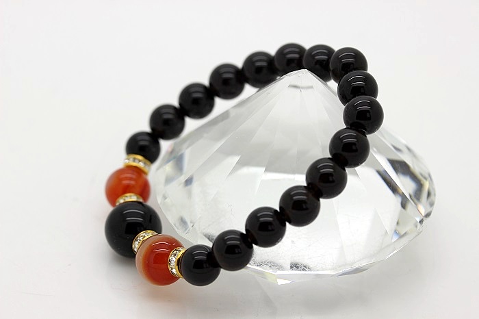 嫌いな人を遠ざける！究極の魔除け＆開運ブレスレット｜モリオン