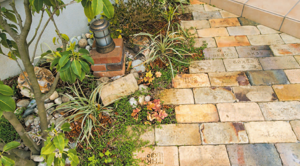 アンティーク耐火レンガ | 株式会社 三樂