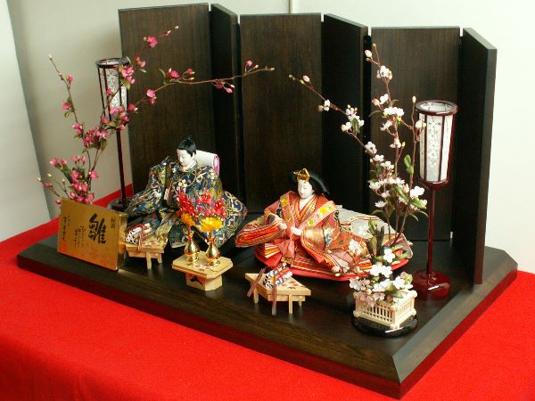 激安特価在庫処分】見飽きない昔ながらのひな人形親王飾りが安い