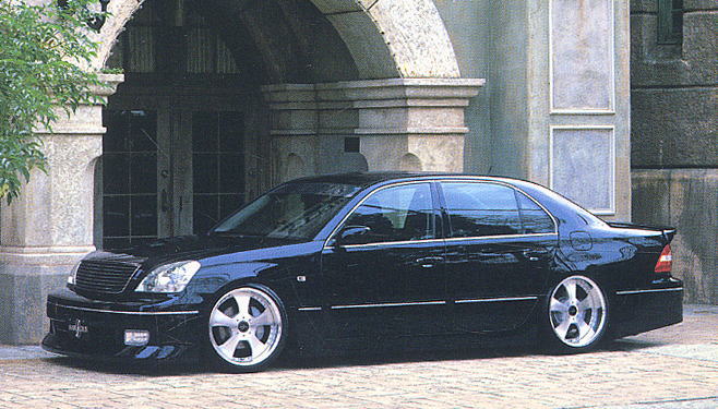 トヨタ セルシオ 30 後期 (ホワイト) ファビュラスバージョン