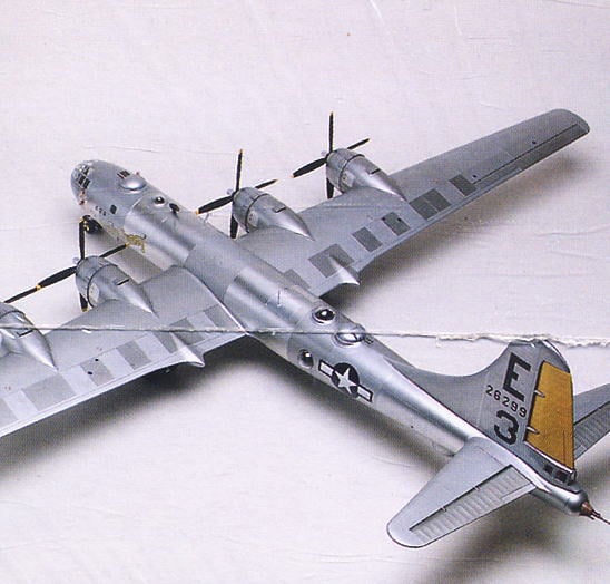 B-29 スーパーフォートレス (プラモデル) - ホビーサーチ ミリタリープラモ