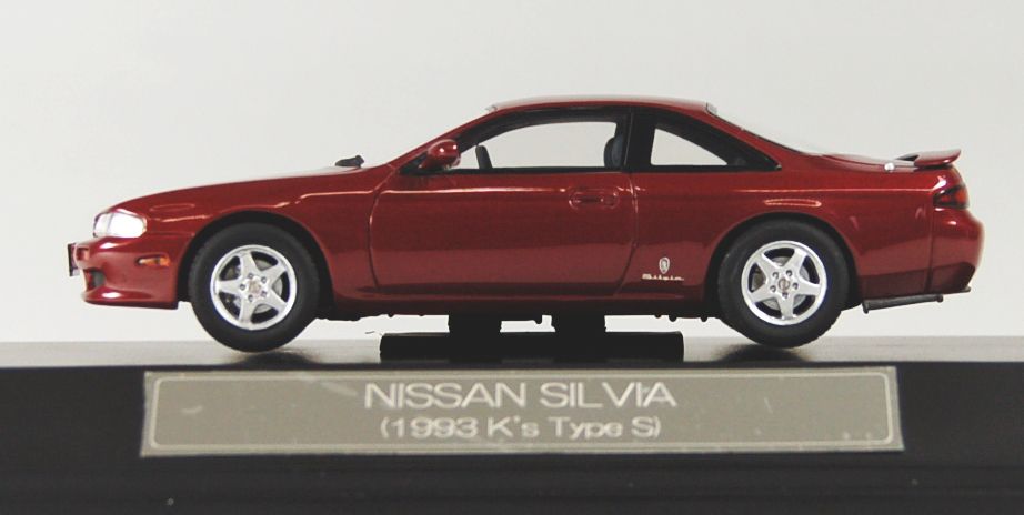 NISSAN S14 シルビア 前期型 (1993年式) (スーパー・クリアレッド