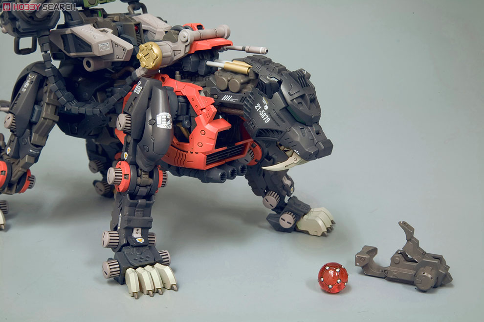 EZ-016 Saber Tiger Schwartz Ver. (Plastic model) - HobbySearch