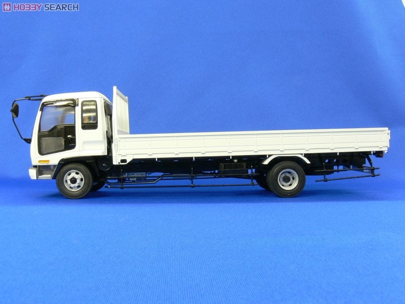 いすゞ フォワード 平ボデー (320前期型) (プラモデル) - ホビーサーチ