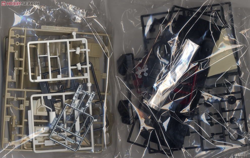 あぶない刑事 港303号 覆面パトカー (プラモデル) - ホビーサーチ カー