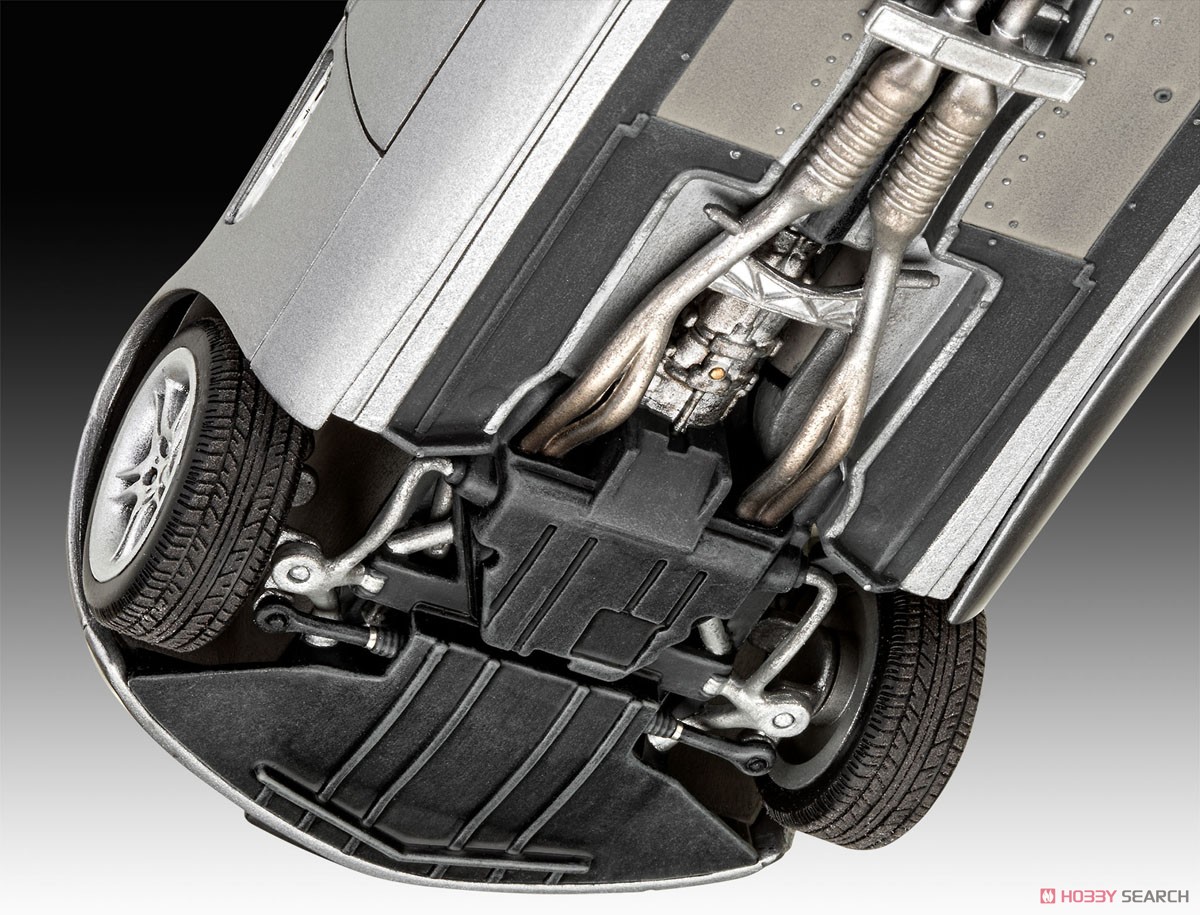 BMW Z8 `007ワールド・イズ・ノット・イナフ` (プラモデル) - ホビー