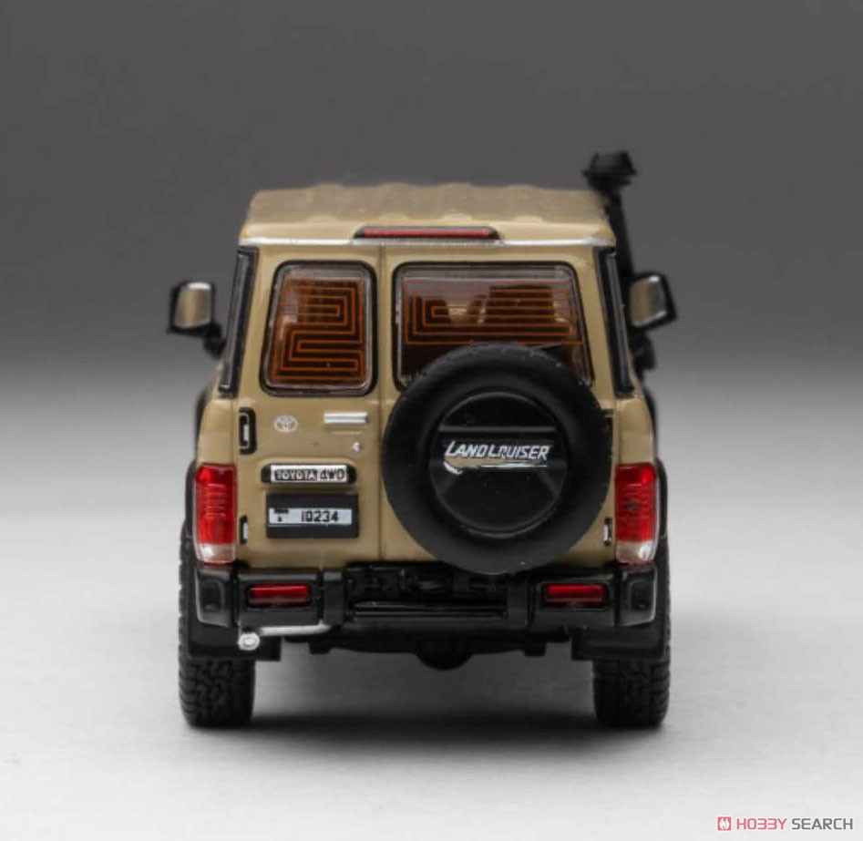 トヨタ ランドクルーザー 70 アラブ仕様 Diecasttalk特注品 (ミニカー