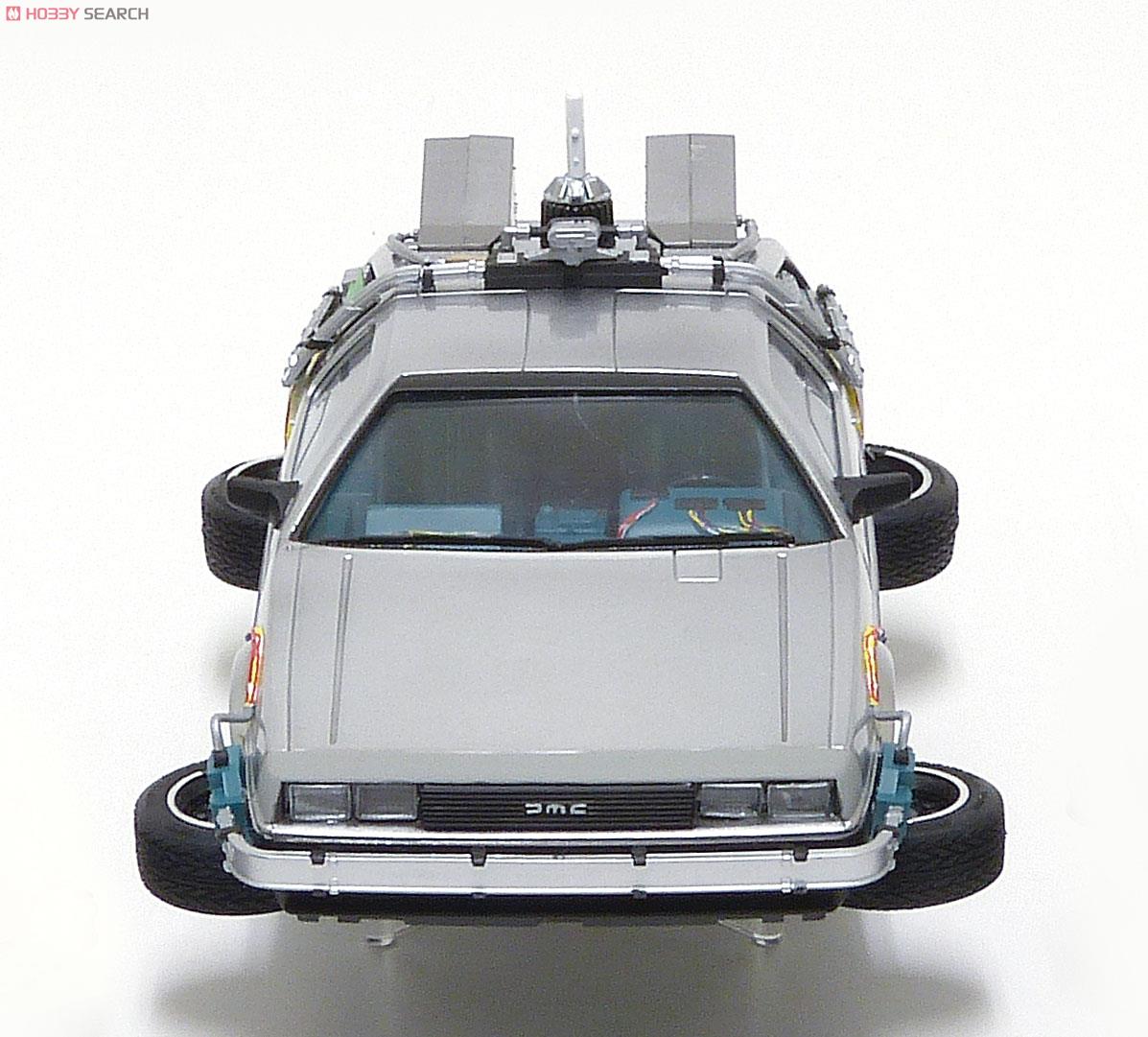 バック・トゥ・ザ・フューチャー デロリアン パートII (プラモデル