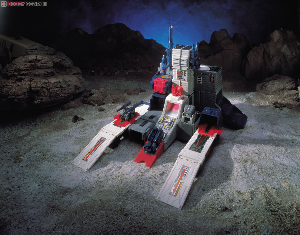 トランスフォーマーアンコール 23 フォートレス・マキシマス (完成品