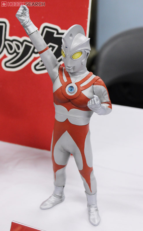 大怪獣シリーズ ウルトラマンエース (登場ポーズ版) (完成品) - ホビー