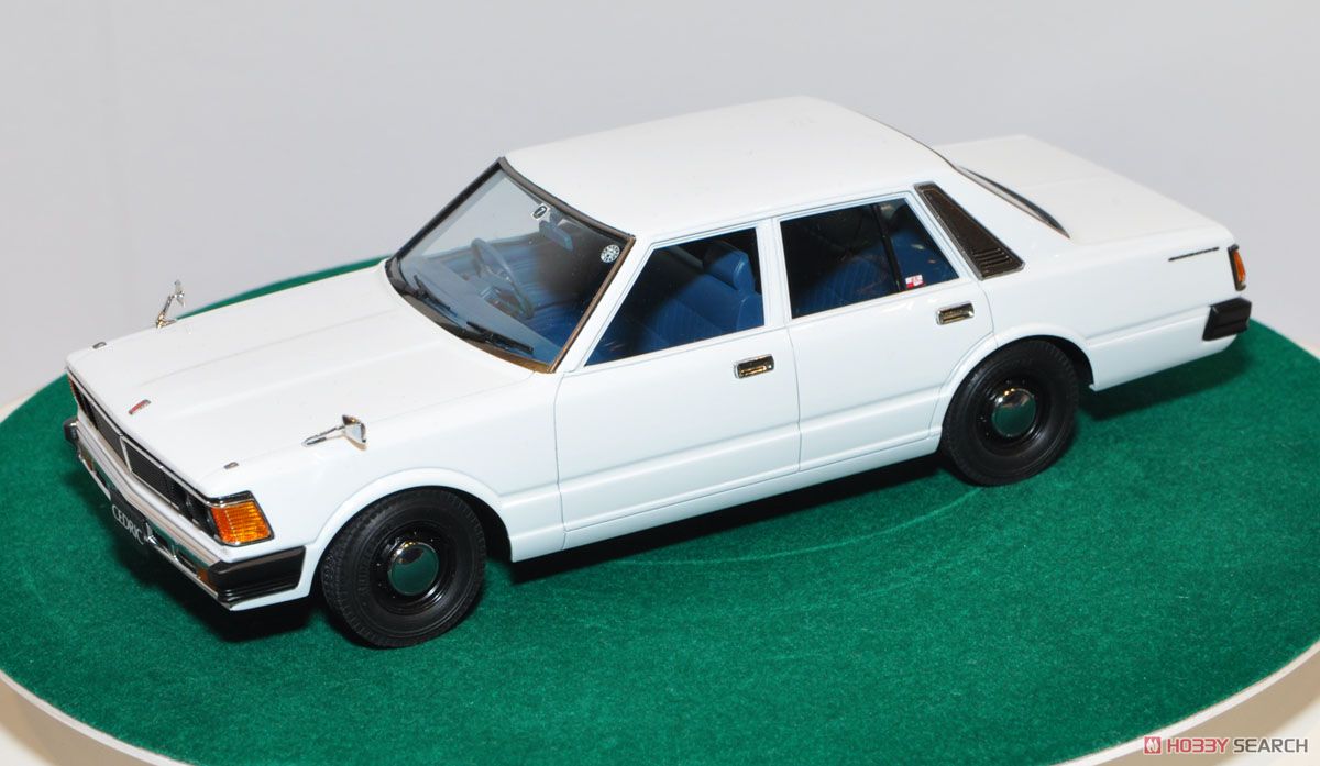 ニッサン 430 セドリック/グロリアセダン 200Standard `79 (プラモデル