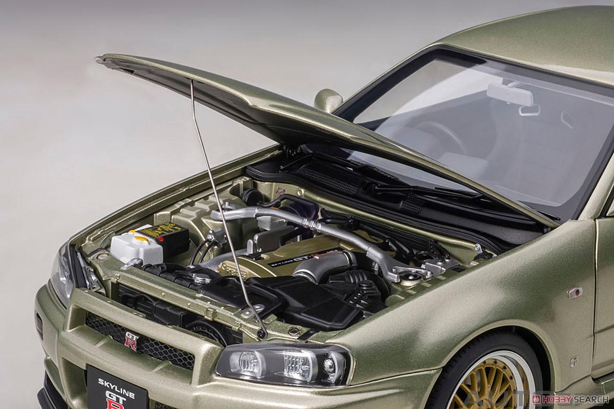 日産 スカイライン GT-R (R34) Vスペック II ニュル `BBS LM ホイール