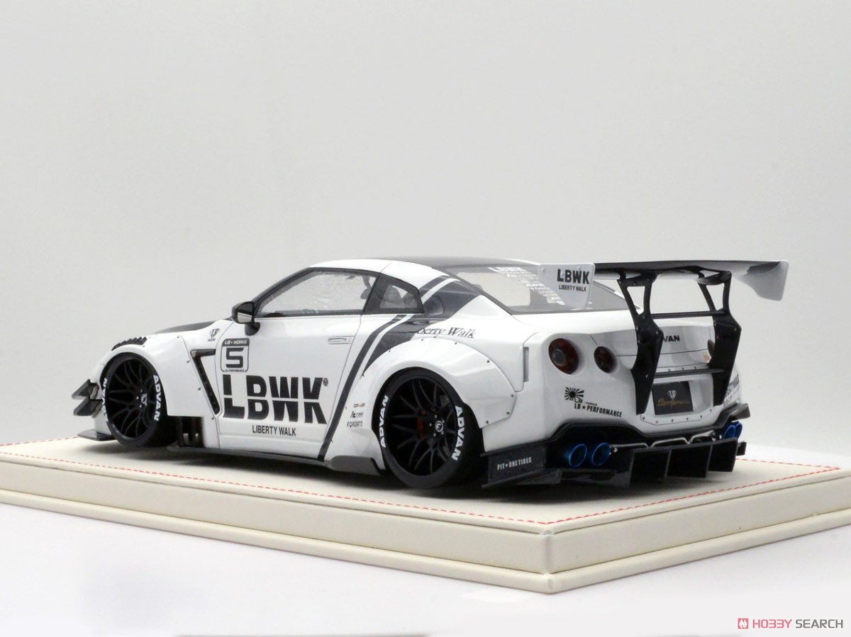 LB-WORKS 日産 GT-R R35 V2.0 LBWK White (ミニカー) - ホビーサーチ