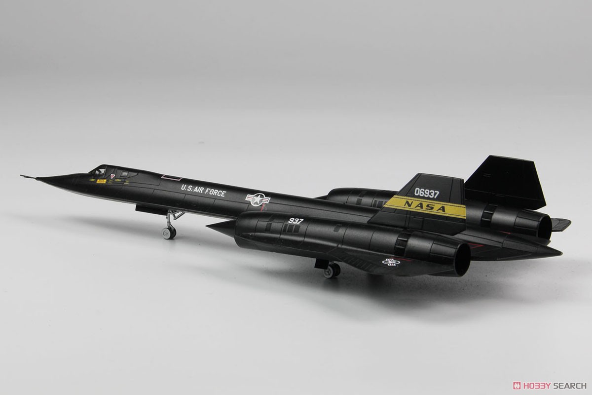 アメリカ空軍 高高度戦略偵察機 SR-71 ブラックバード `NASA