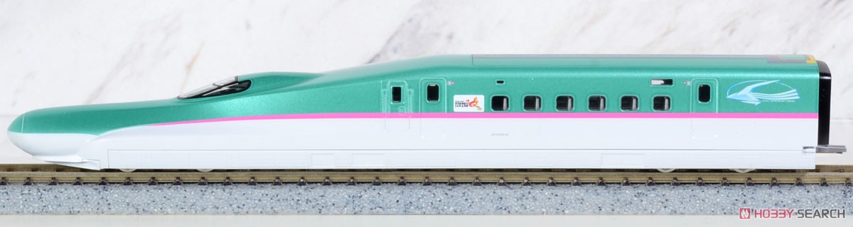 JR E5系 東北・北海道新幹線 (はやぶさ) 基本セット (基本・4両セット