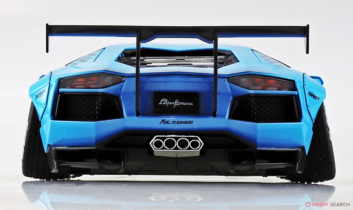LBワークス ランボルギーニ アヴェンタドール Ver.1 (プラモデル