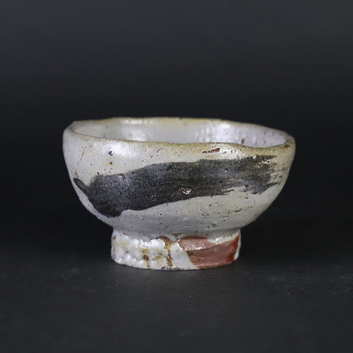 丸田宗彦 作 絵唐津ぐい呑1 – ギャラリー一番館オンラインショップ