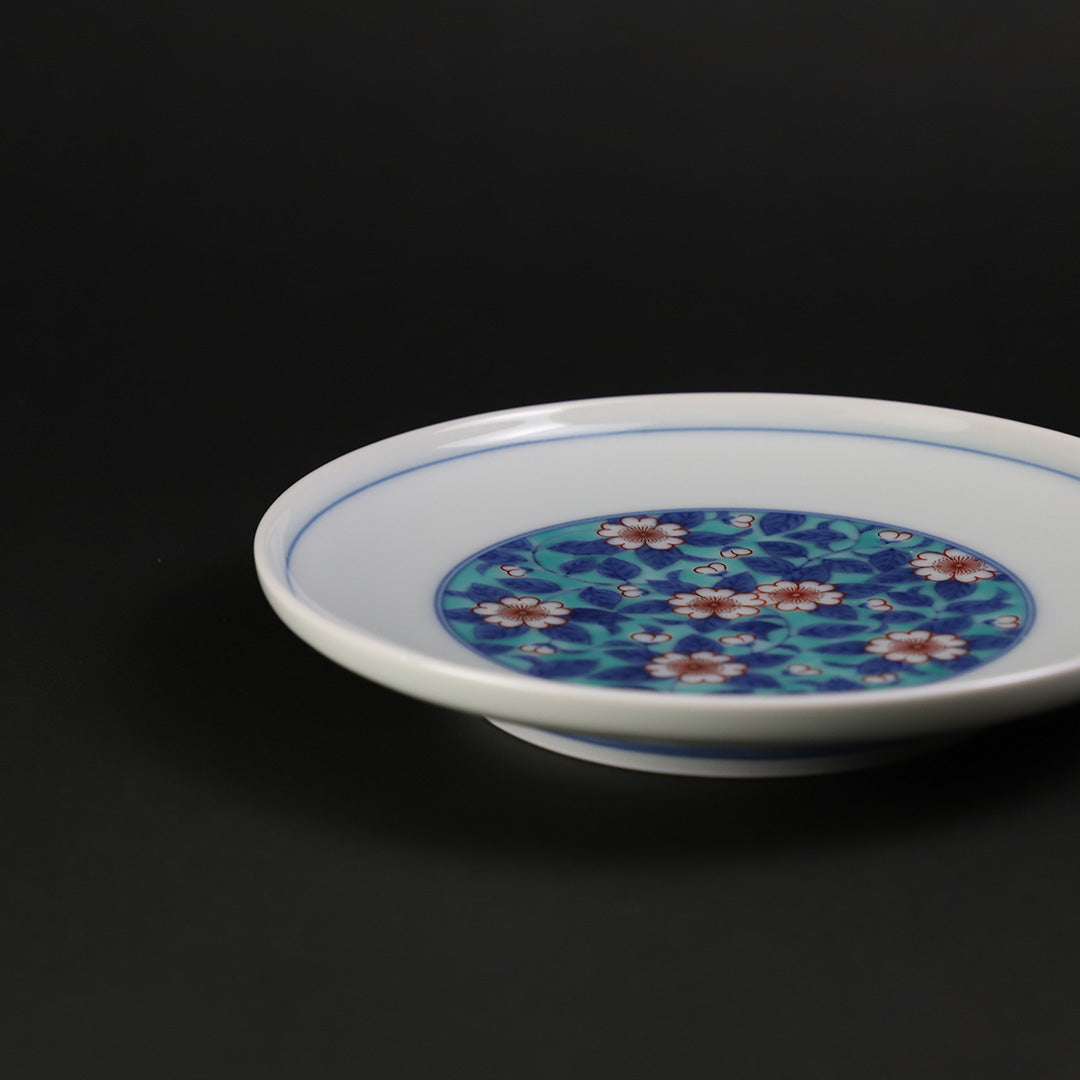今右衛門窯 色鍋島桜文皿(藍色・緑) – ギャラリー一番館オンラインショップ
