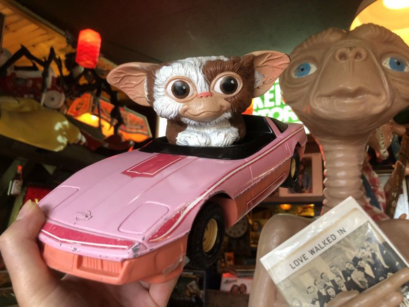 Vintage 1984 ERTL Gremlins Gizmo PINK Corvette Gizmobile (B521