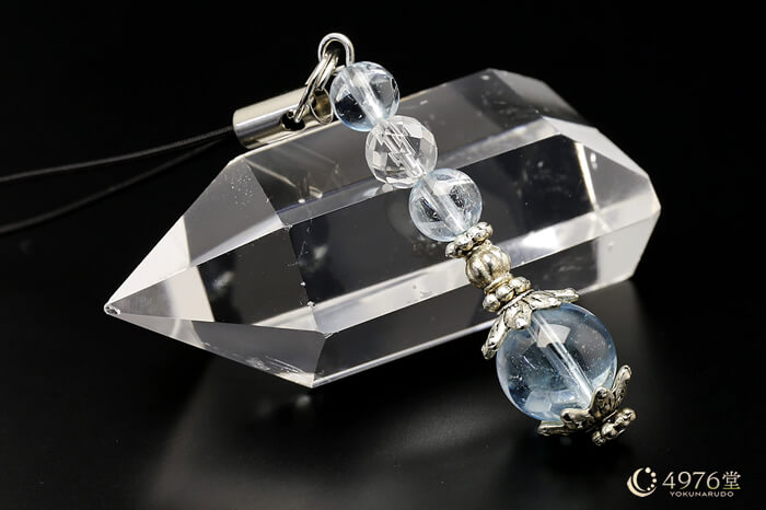 ブルートパーズ・水晶カット ストラップ ｜ 天然石通販の4976堂