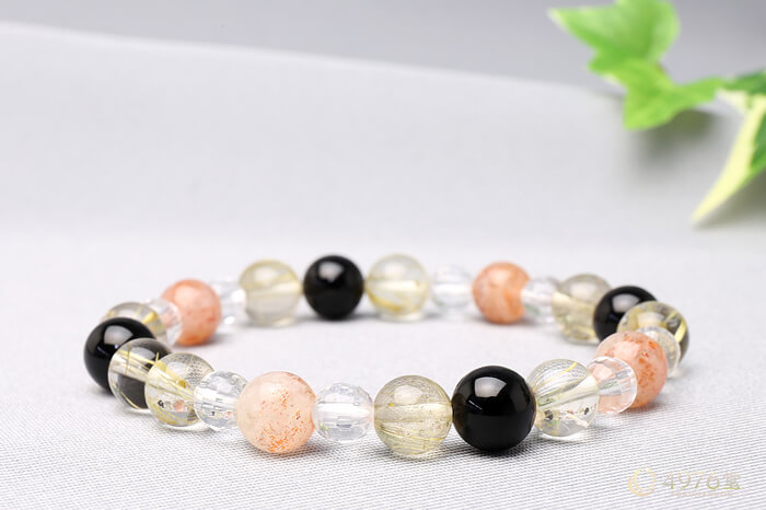 ルチルクォーツ・サンストーン・オニキス ブレスレット ｜ 天然石通販