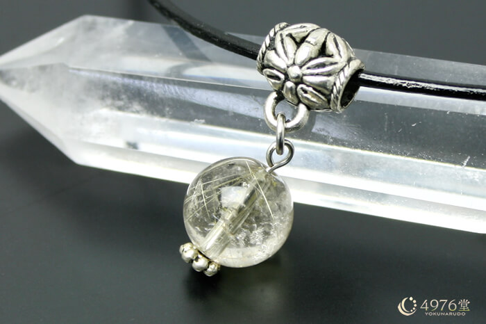 ルチルクォーツ ネックレス パイプチャーム ｜ 天然石通販の4976堂