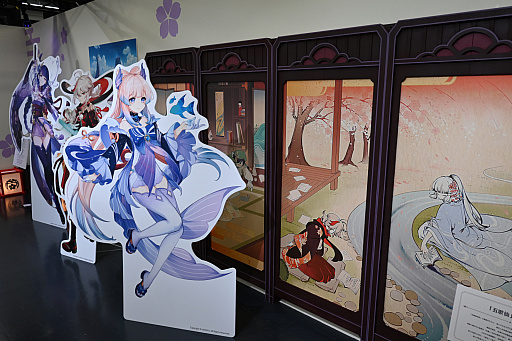 原神展〜たびごころの赴くままに〜」内覧会レポート。武器などの立体物