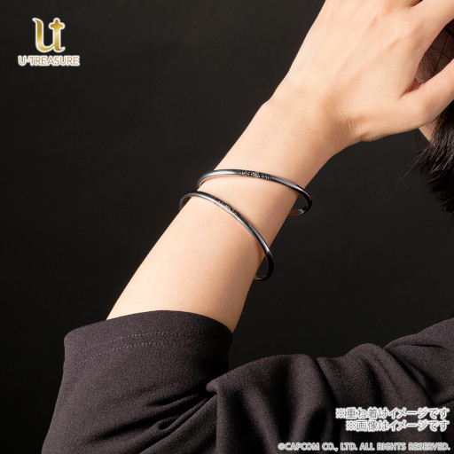 モンスターハンター」，バングル“ハンターの腕輪”のブラックバージョン