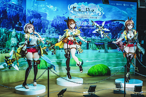 TGS2022］「ライザのアトリエ3」プレイレポート。ブースには等身大