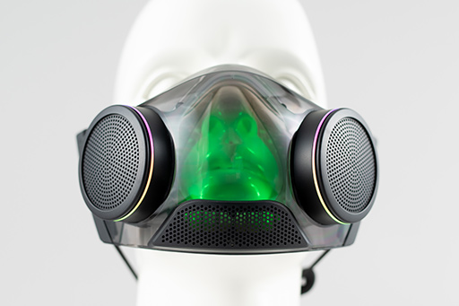 光るゲーマー向けマスク「Razer Zephyr」がやってきた。独特の外観を