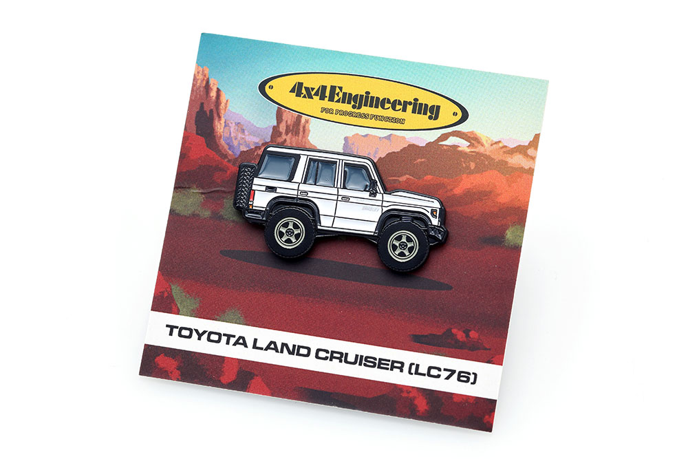 アパレル・グッズ | Leen Customs ピンバッジ ランドクルーザー70