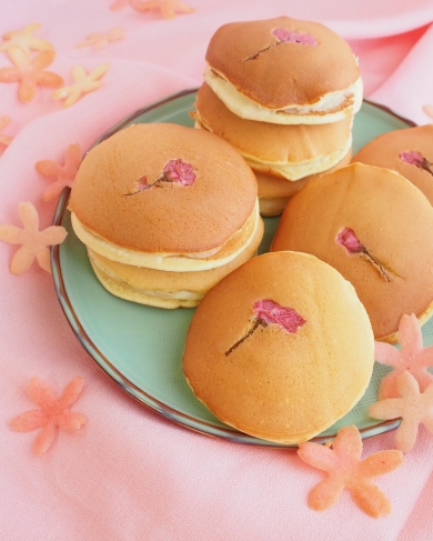 桜どら焼き♡カスタードサンド | レシピ・作り方 | 【cotta＊コッタ】