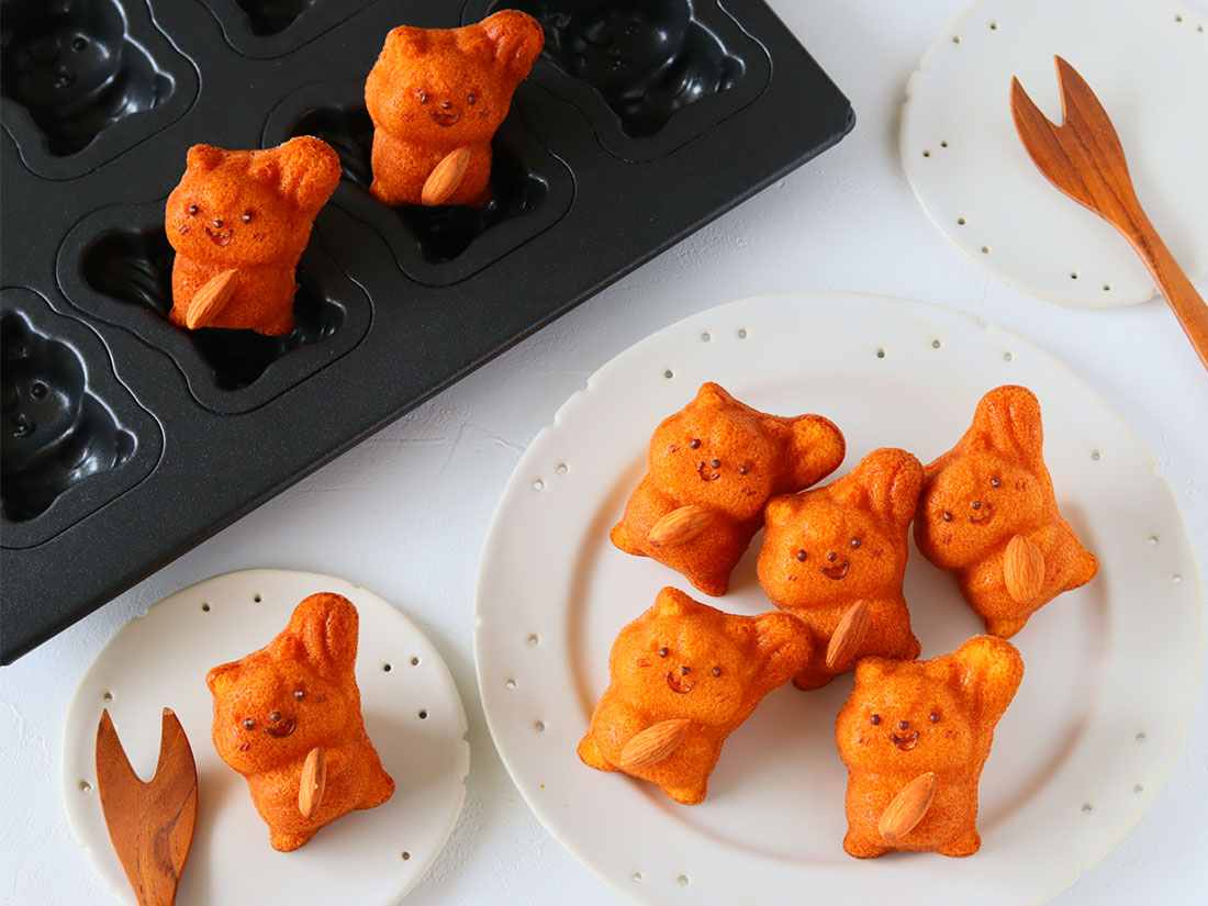 松永製作所 メタリックテフロン付きリスのぽぉスケ天板 8P | その他の