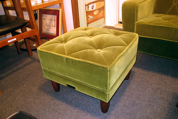 カリモク60 オットマン（モケットグリーン） | collect