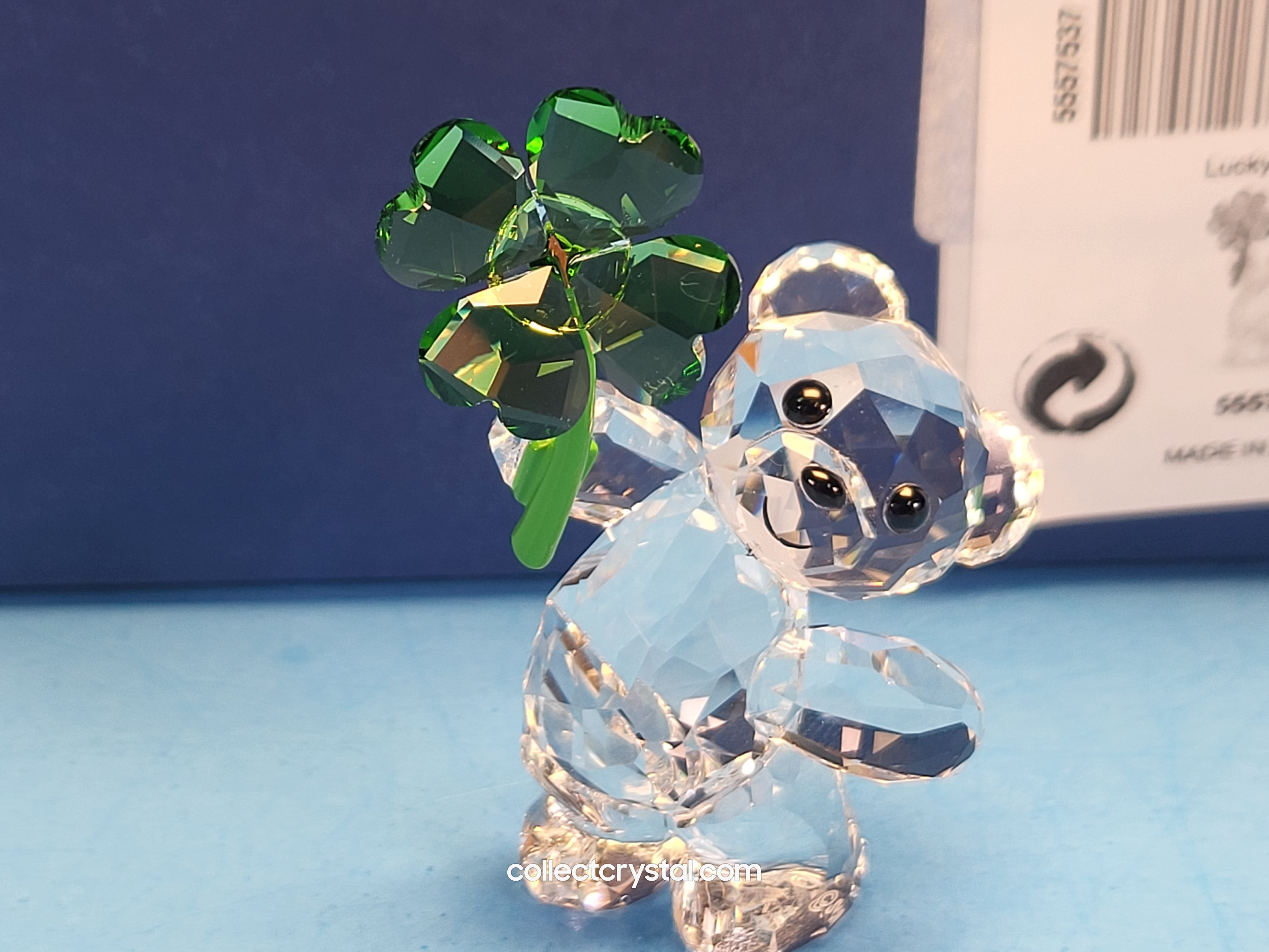 KRIS BEAR – LUCKY CHARM Figurine 5557537 – Collect Crystal