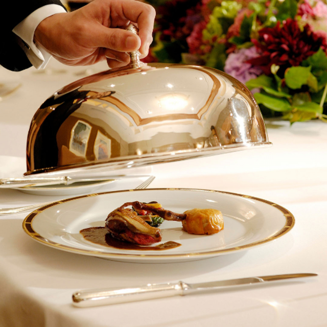 帝国ホテル 東京 フランス料理 「レ セゾン」・鉄板焼 「嘉門」 2店舗