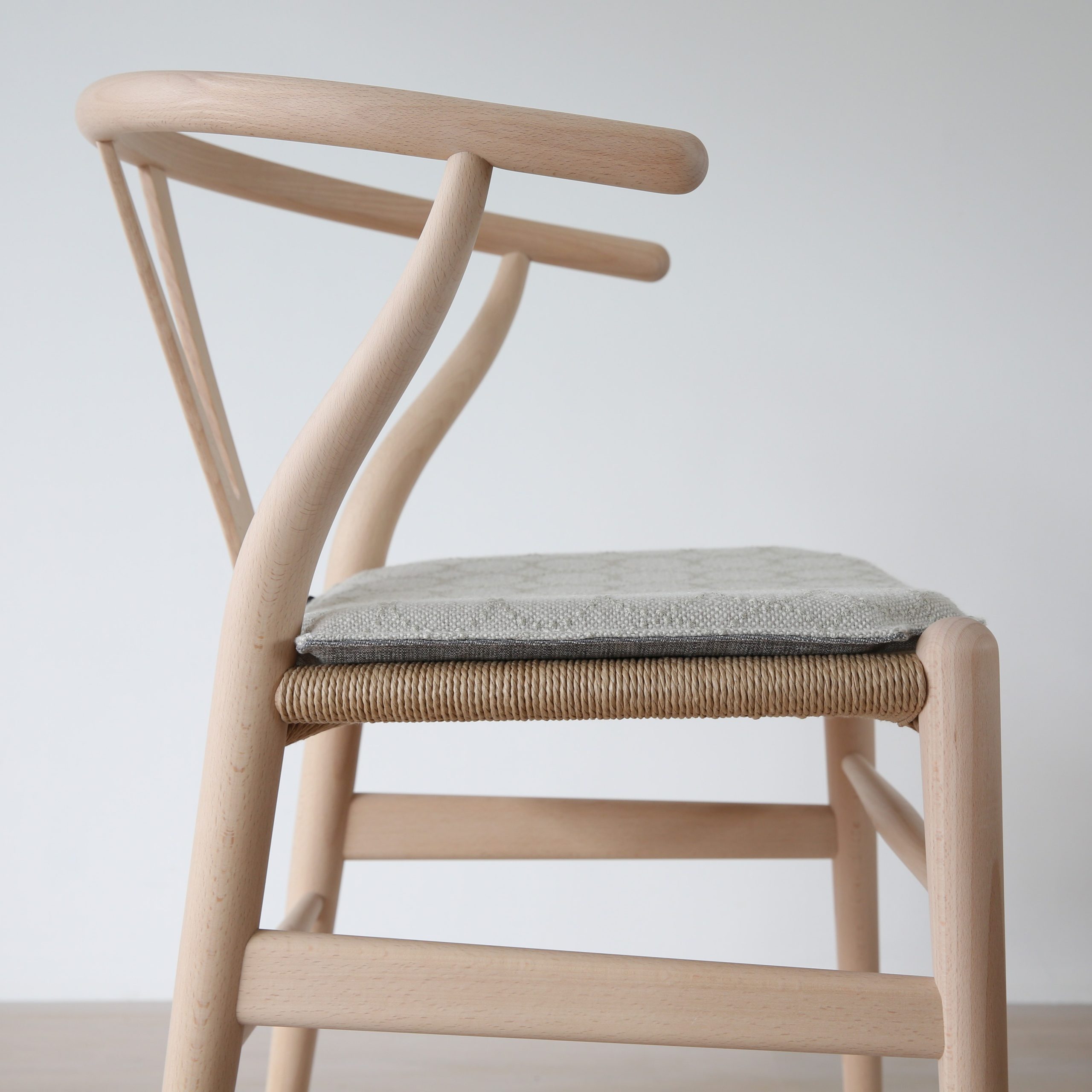 Yチェアシートクッション】Kvadrat×皆川明のタンバリンハリンダルを