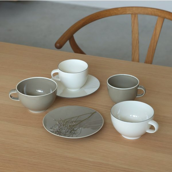 料理が引き立つ器イイホシユミコ「オクシモロン2」&「スケッチ