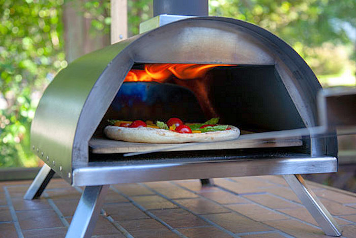 ポータブルな本格ピザ釜、入荷しました♪ | COOK & DINE HAYAMA