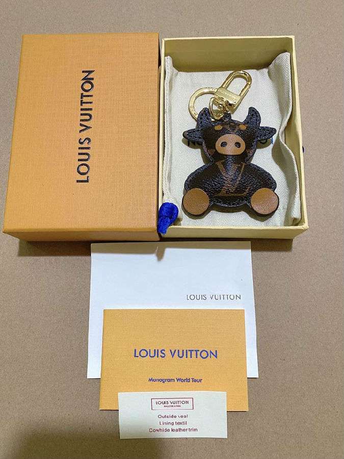 ルイビトン キーホルダー 牛 ウシ 中国風 モノグラムおしゃれ LV