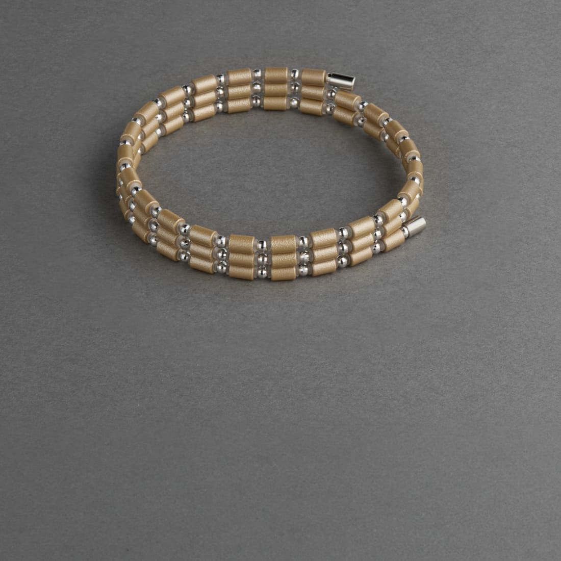 コアフォースループ シャンパンゴールド - コアフォース（COREFORCE