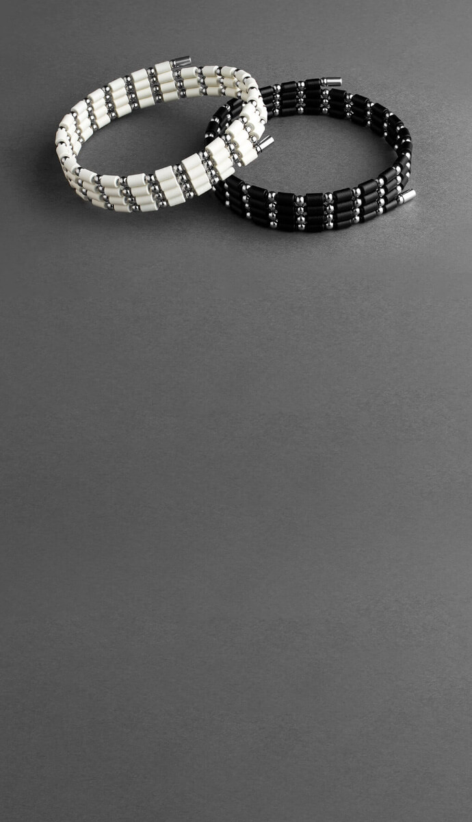 製品ラインナップ｜体幹を整えるボディケアスポーツネックレス